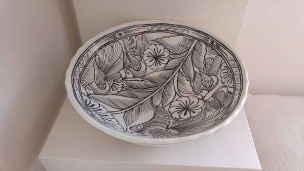 Hand Painted Mexican Ceramic Bowl White & Black 1