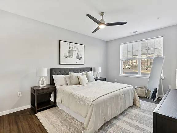 $734 / 4br - 𓇼 COZY ROOM FOR RENT WITH SHARED LAUNDRY AND UTILITIES ⧗ (Oakland, CA)63165629740803121