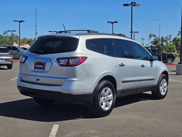 2017 Chevrolet Traverse Chevy LS SUV - $12,995 (Llame al *(623) 232-0641* para confirmar disponibilidad al instante)63486149723137124