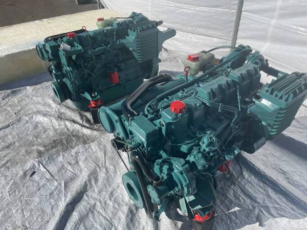 Volvo Penta 41 D DIESEL ENGINES 200 HP ~CLEAN~ RUNNING 1