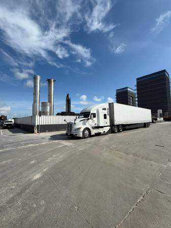 Now Hiring In house drivers 956-212-5484 1