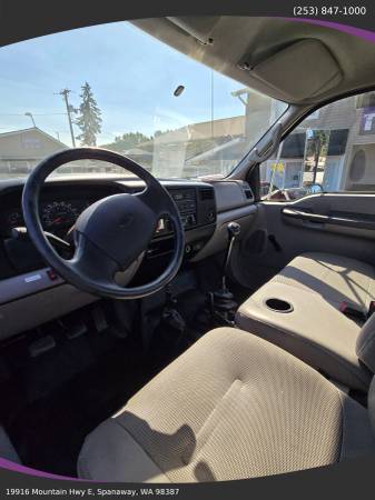 2000 Ford Commercial - Photo 8