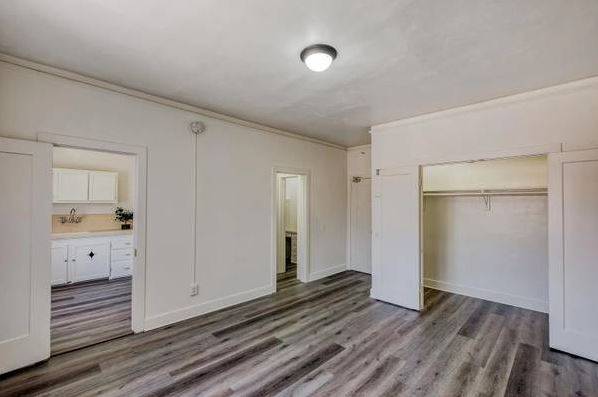 $1,031 / 2br - This bright and spacious 2-bedroom apartment in Bell Gardens (Bell Gardens)63700899347329120