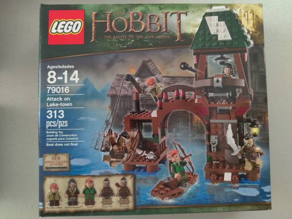 LEGO The Hobbit The Battle of the Five Armies Attack on Lake-town 7901 1