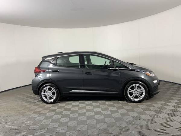 2020 Chevrolet Chevy Bolt EV LT Stop In  Save !! - $6,971 (+ Auto Town GMC)63616151867905121