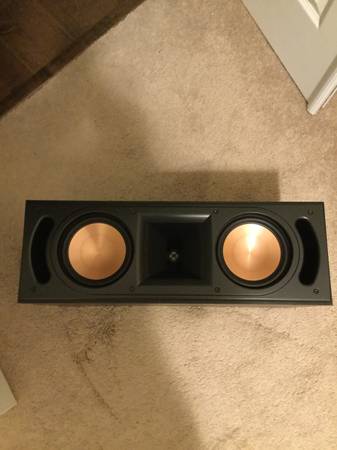 Klipsch RC-62 II Center Speaker - Black Ash 1