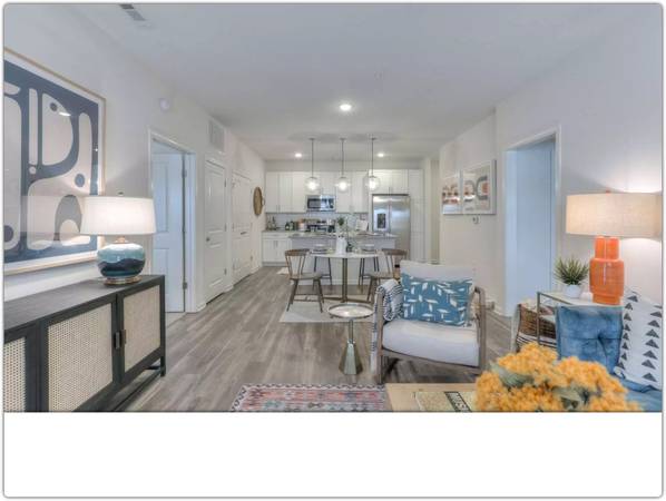 $1,205 / 612ft2 - Clean and spacious 612 Sq Ft, Studio  with gorgeous views (Antioch)63680176087937121