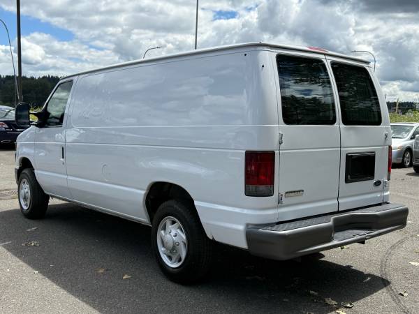 2008 Ford E150 Econoline - Photo 6