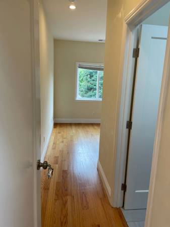 $850 / 100ft2 - room available - single room in a flat in the desirable Ingleside Dis (ingleside / SFSU / CCSF)63858055062531122