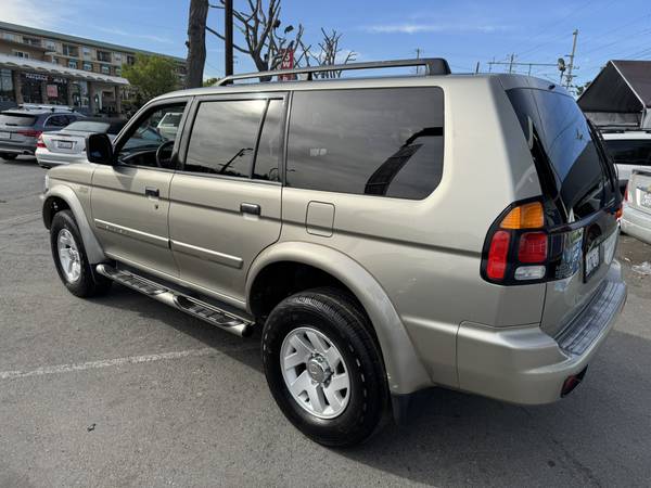 2002 MITSUBISHI MONTERO SPORT. CLEAN TITLE, PASS SMOG, ONE OWNER! - $5,999 (san mateo)63624193024387124