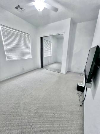 $900 / 4br - Room for Rent $900 monthly (Desert Hot Springs)63758658776705120