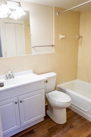 $1,209 / 405ft2 - Spacious One-Bedroom - Starting at just $1,209/month!* (Wilkinsburg)64013533293057123