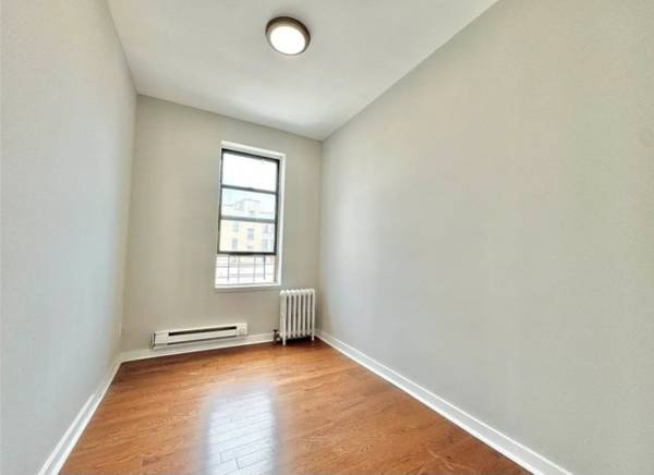$2,650 / 2br - No Fee**Spacious 2bed**W/D( Flatbush) (Flatbush)63788738336385124
