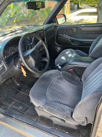 2001 Chev S10 LX extended cab - $3,500 (pittsburg / antioch)63470586269443121