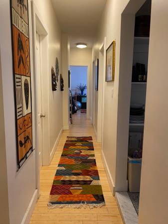 $925 / 60ft2 - Sublet: Small Furnished Bedroom with private 1/2 bath (Prospect Lefferts Gardens)64033633545091121