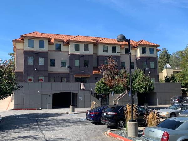CopperTop on Main / Private Office Suites - FREE High Speed Fiber WIFI 1