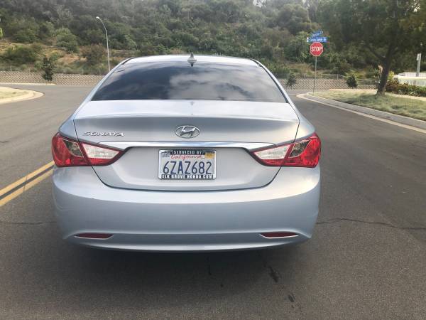 2012 HYUNDAI SONATA SPORT-----2 DUEÑOS CON HISTORIAL------EXCELENTE ECONOMÍA - $4,700 (MIRA MESA)63440914374275124