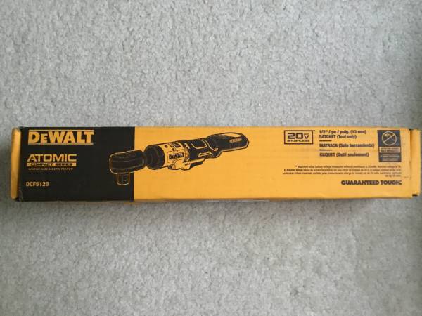 Dewalt DCF512B 20V ATOMIC COMPACT SERIES MAX 1/2" sin escobillas - $120 (Fishers)63470657283331120