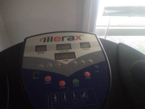 Merax Vibrating machine. 1