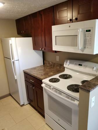 $1,050 / 1br - 662ft2 - Same Day Application!!!63681659821827123
