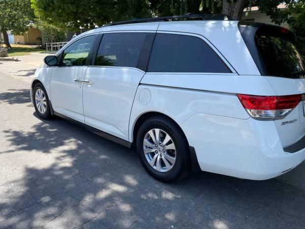 Honda Odyssey 2016 clean title - $15,500 (Rancho Cordova)63619159287171124