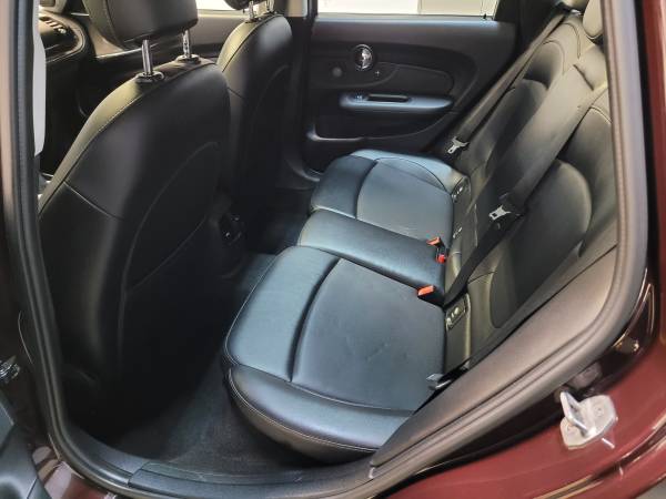 Mini Cooper Clubman Cooper 2016 - $2.300 (Saint Charles, Illinois)63618850749443123