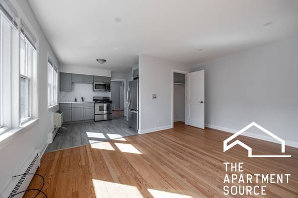$1,495 / 1br - Great Value On This Updated 1 Bed 1 Bath Unit Only $1,495!!! (Mayfair)63959875517315122