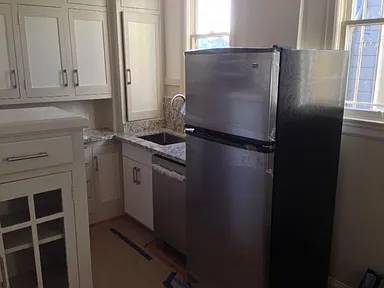 $1,450 / 1br - 900ft2 - Remodeled 1BR Apartment – Top Floor with View (San Francisco)63799516775297120