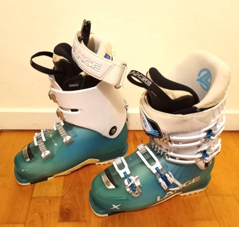'Lange' Ski boots - 1
