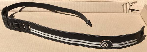 LEATHER GUITAR STRAP 1