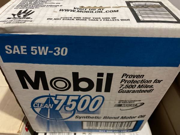 Mobil SAE 5W-30 Syn. Blend 7500 Mile 1