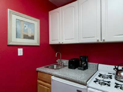 $950 / 1br - 1 bedroom 1 bathroom, Near Brown and Rhode Island School of Design (Providence)63380647223041124