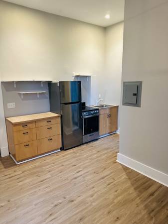 $750 / 400ft2 - Small Studio Available for Rent (Over-the-Rhine)63974612512002120