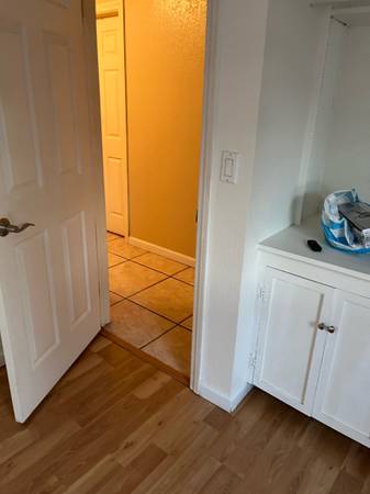 $975 / 1br - 25ft2 - Private room for rent (Mira Mesa)63998454840323123