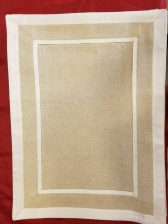 New Windsor Linen Tablecloth 1