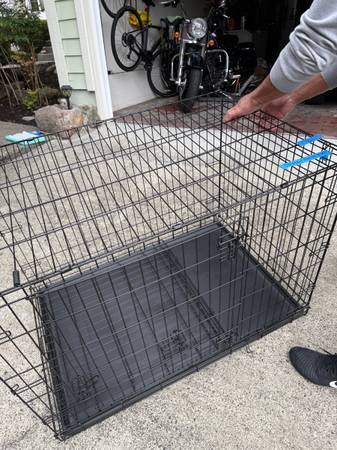 Precision Pet Products Two Door Great Crate Wire Dog Crate, - $50 (Auburn/Federal Way)63470799897219121