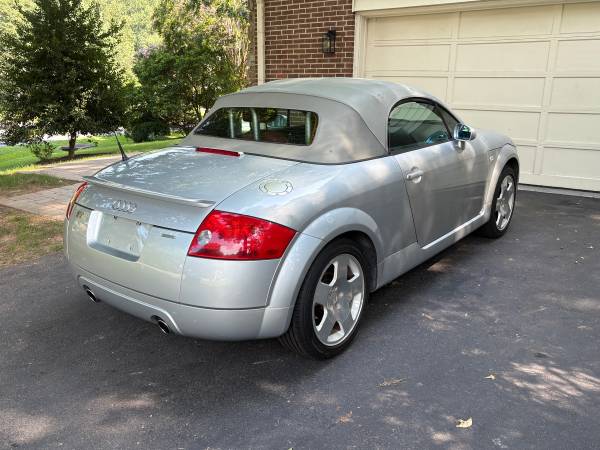 2002 Audi TT Quattro Convertible - $10,000 (Mclean)63494818799617124