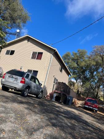 $995 / 3br - 900ft2 - 2 Bedrooms Available AUBURN CA 5 min from 80 & Downtown 2 Acres (Bell x Joeger)63952110959874120