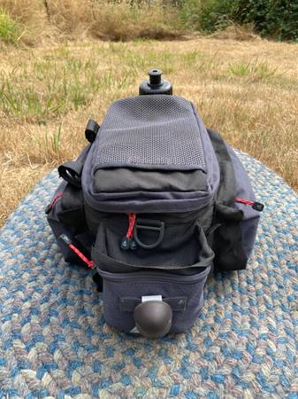 Bolsa trasera para portaequipajes Axiom - $20 (Renton)63470091152641124