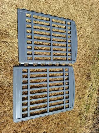 8-Panel Plastic Exercise Dog Playpen or Fence - Frisco 1