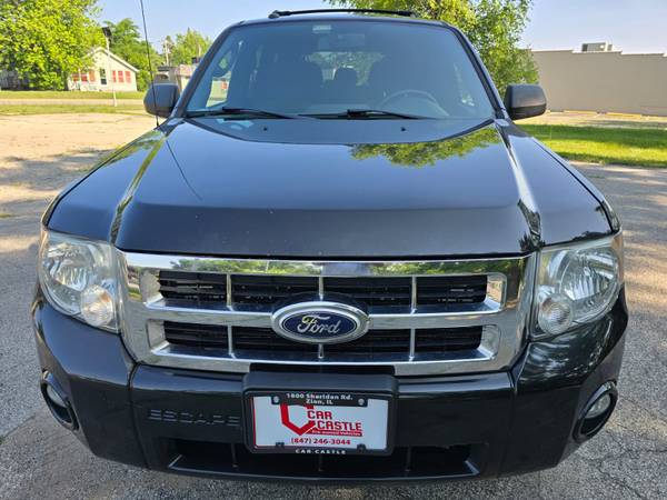 ESCAPE FORD 2011 - $2,999 (ZION ILLINOIS)63618690039937121