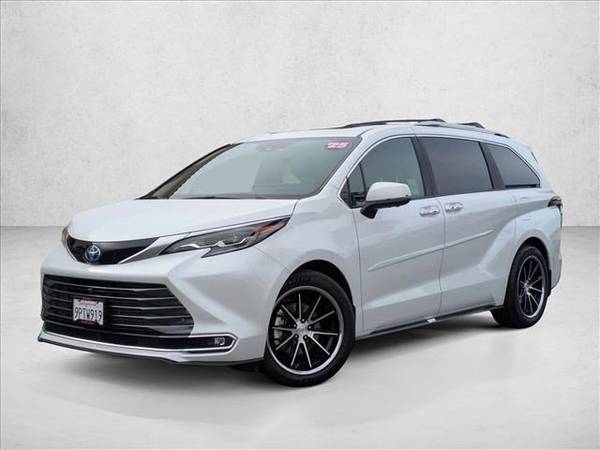 2025 Toyota Sienna Platinum AWD All Wheel Drive Electric AUTONATION 1