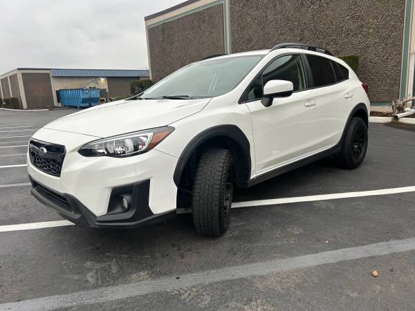 2020 Subaru Crosstrek Premium ** 6-SPEED MANUAL ** - $13,900 (Auburn)63617157148033120