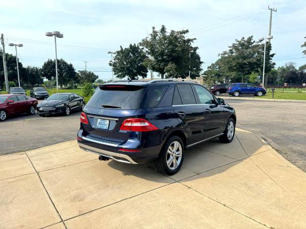 2013 Mercedes-Benz Clase M ML350 4MATIC - $12,500 (+ Plymouth Auto Sales)63470238192129124
