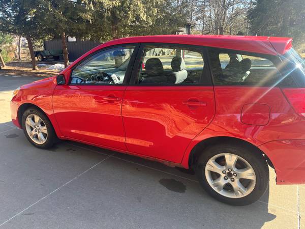 2004 Toyota Matrix XR - $2,710 (Mahtomedi)63470777773441122