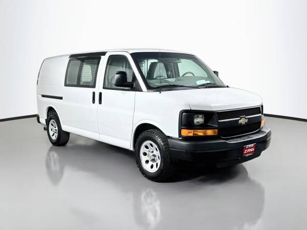 2013 Chevrolet Express - Photo 7