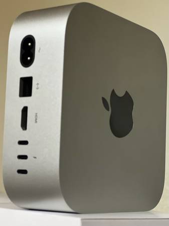 Apple mac mini m4 magic keyboard with touch and magic mouse 2 1