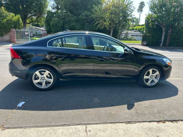 2012 Volvo S60 t5 Pocos kilómetros, ¡¡excelente estado!! - $5,900 (Encino)63624582807811123