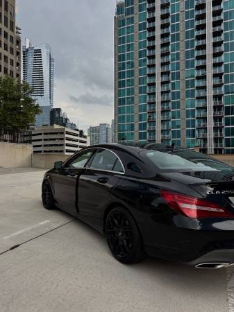 Mercedes-Benz CLA 250 Negro - $24,700 (Buckhead)63620585226627123
