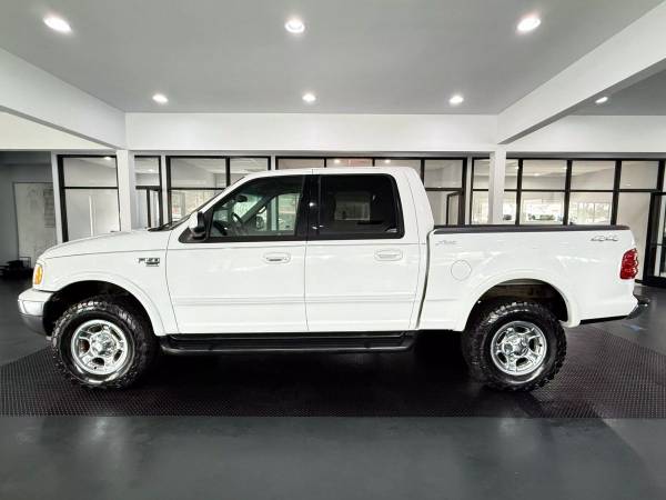 2001 Ford F150 SuperCrew Cab Short Bed 4D V8, 5.4 Litros - CONCESIONARIO CUDL CERTIFI - $7995.0063618490561537123